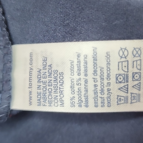 TOMMY HILFIGER RED WHITE BLUE LONG SLEEVES SHIRT, EXTRA LARGE (XL) - Picture 11 of 12